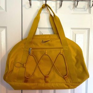 Nike One Club Training Duffel Bag